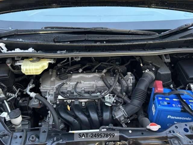 Toyota VOXY 2015-12 250212-16