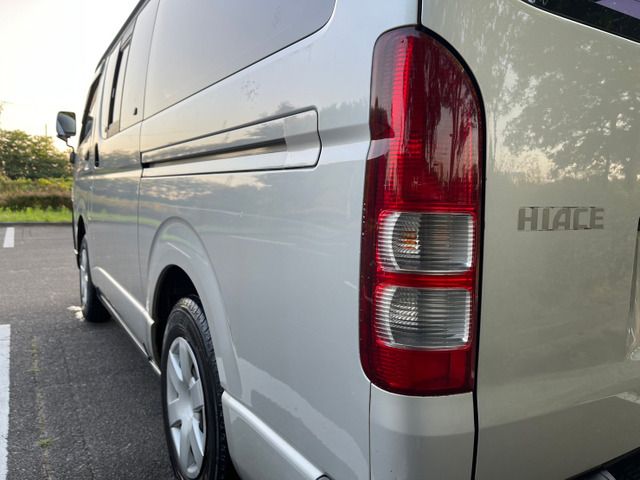 Toyota HIACE VAN 2012-02 8019-17