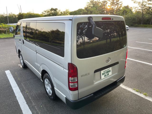 Toyota HIACE VAN 2012-02 8019-12