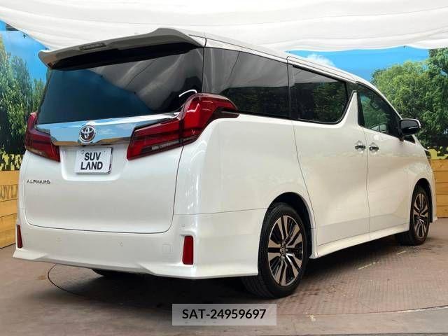 Toyota ALPHARD 2022-08 214736-18