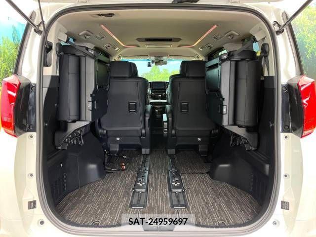 Toyota ALPHARD 2022-08 214736-15