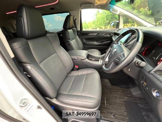 Toyota ALPHARD 2022-08 214736-12