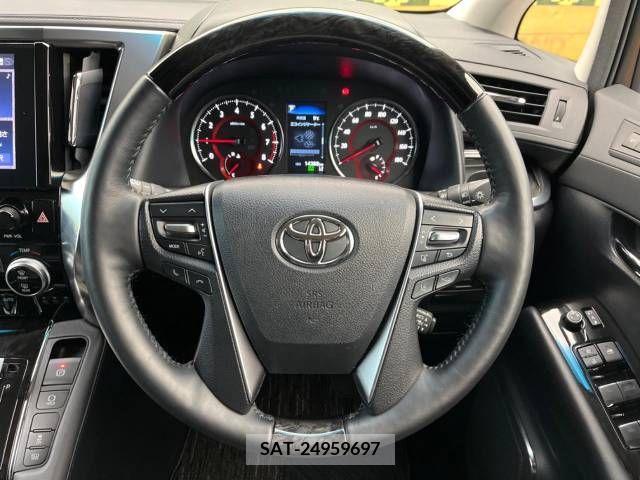 Toyota ALPHARD 2022-08 214736-11