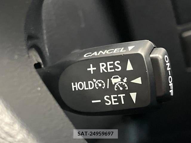 Toyota ALPHARD 2022-08 214736-8