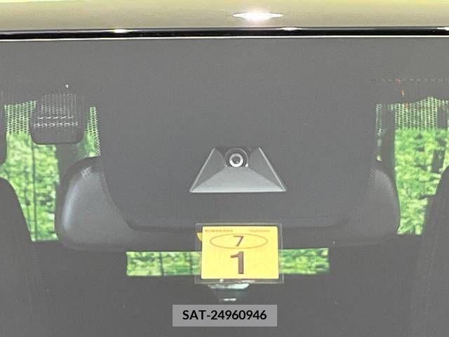 Honda N-ONE 2022-01 240931-3