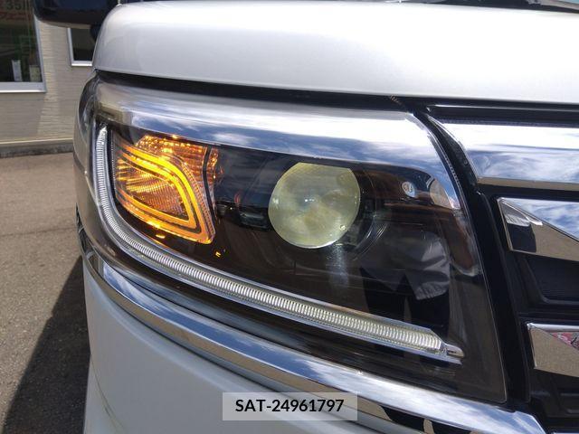 Suzuki SPACIA 2022-08 368692-5
