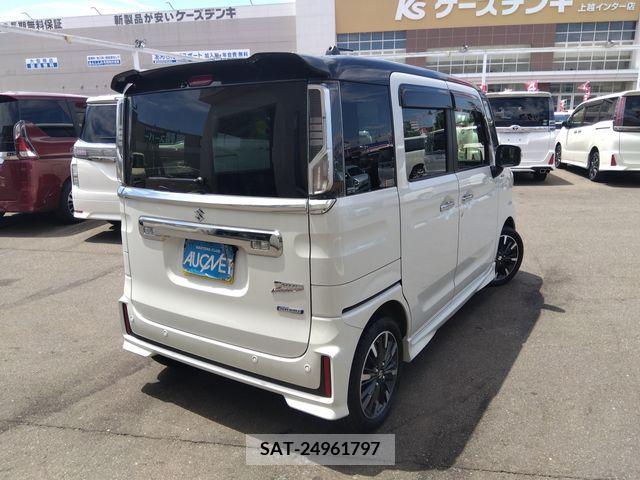Suzuki SPACIA 2022-08 368692-1