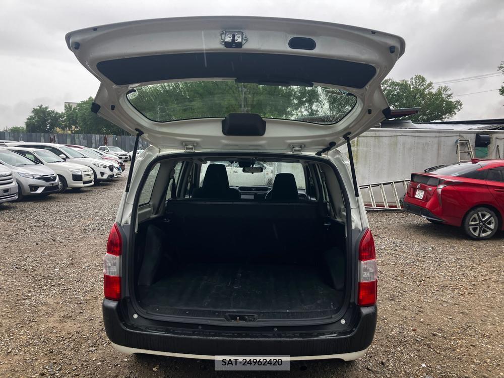 Toyota PROBOX VAN 2017-02 258518-22