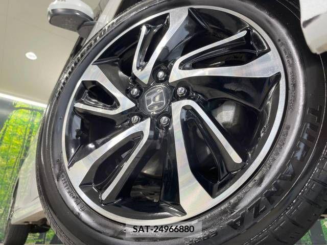 Honda e 2021-04 222763-14