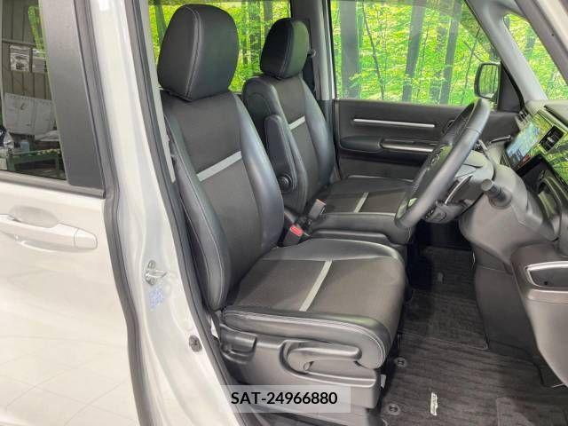 Honda e 2021-04 222763-8