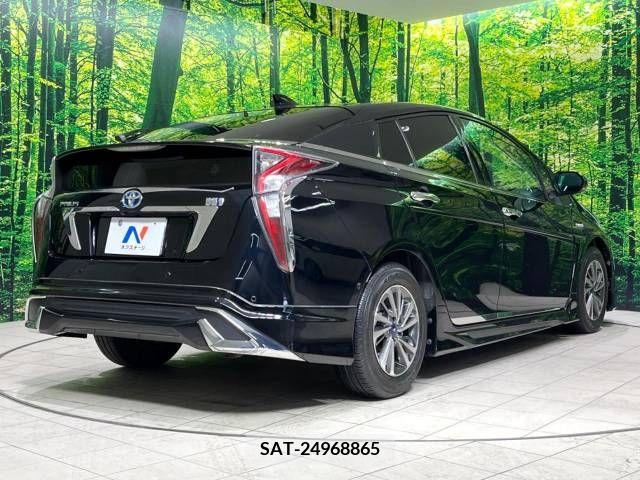 Toyota PRIUS 2015-12 281984-16