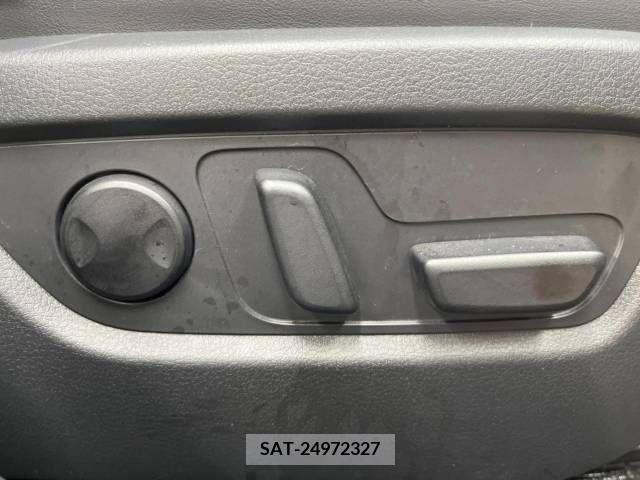 Mazda CX-30 2019-09 265600-6