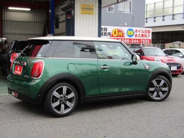Bmw MINI 2019-12 14869-1