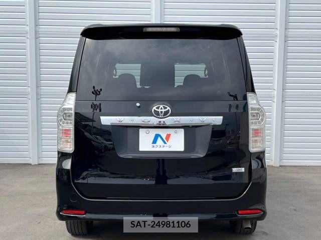 Toyota VOXY 2012-03 289220-15