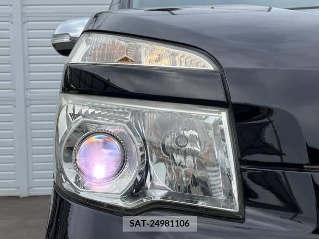 Toyota VOXY 2012-03 289220-8
