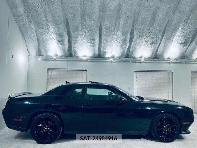 Dodge CHALLENGER 2018-01 359456-13