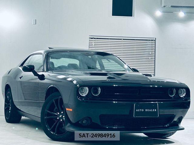 Dodge CHALLENGER 2018-01 359456-12
