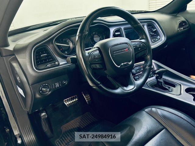 Dodge CHALLENGER 2018-01 359456-3
