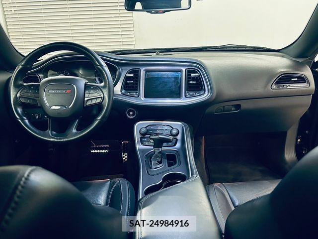 Dodge CHALLENGER 2018-01 359456-1