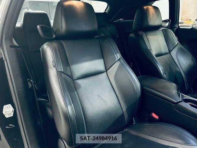 Dodge CHALLENGER 2018-01 359456-8