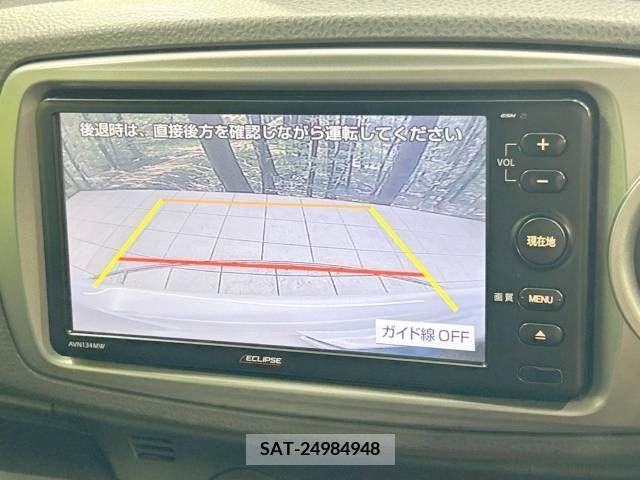 Toyota VITZ 2012-07 370156-3