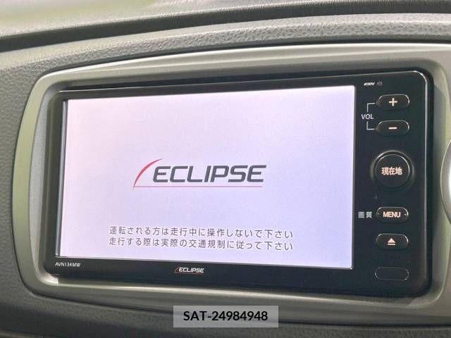 Toyota VITZ 2012-07 370156-2