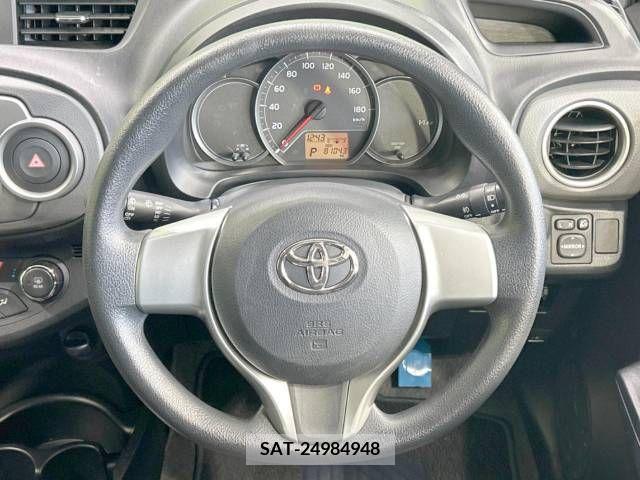 Toyota VITZ 2012-07 370156-11