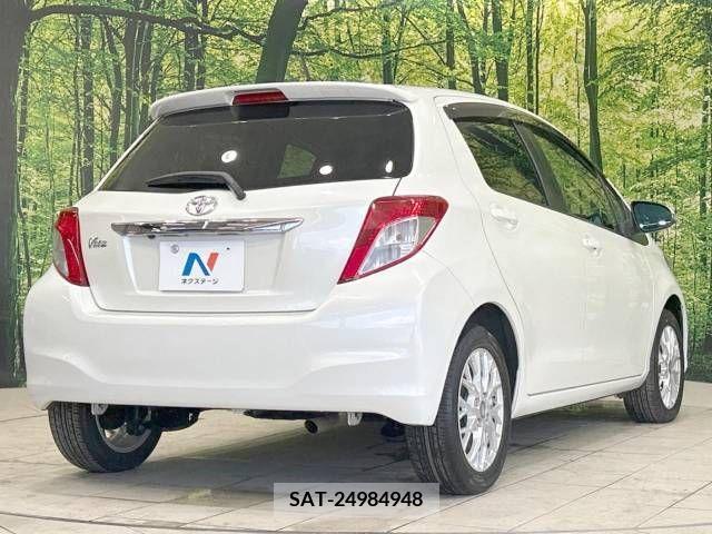Toyota VITZ 2012-07 370156-17