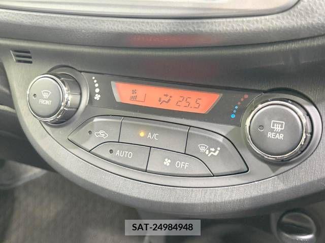 Toyota VITZ 2012-07 370156-7