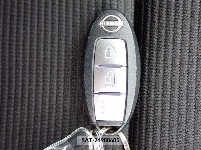 Nissan NOTE 2021-04 334853-18