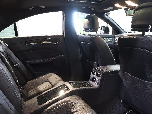 Mercedes Benz CLS-CLASS 2017-07 11709-13