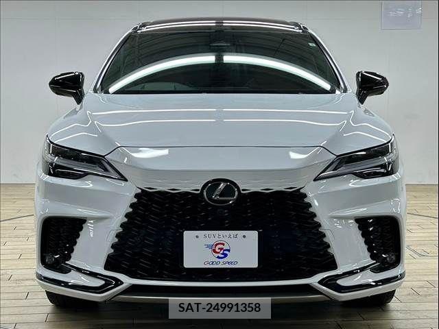 Lexus RX 2023-04 275899-16