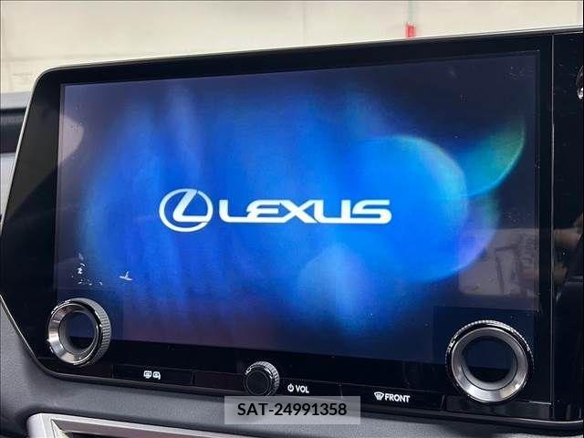 Lexus RX 2023-04 275899-2