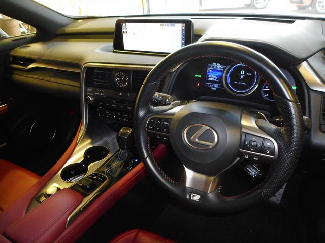 Lexus RX 2018-04 2906-1