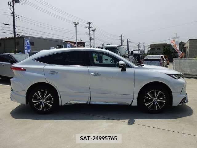 Toyota HARRIER 2023-02 313455-12