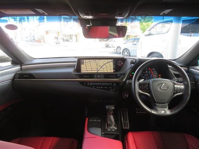 Lexus ES 2019-02 12915-4