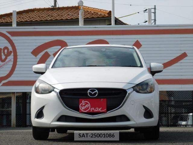 Mazda DEMIO 2015-04 268435-1