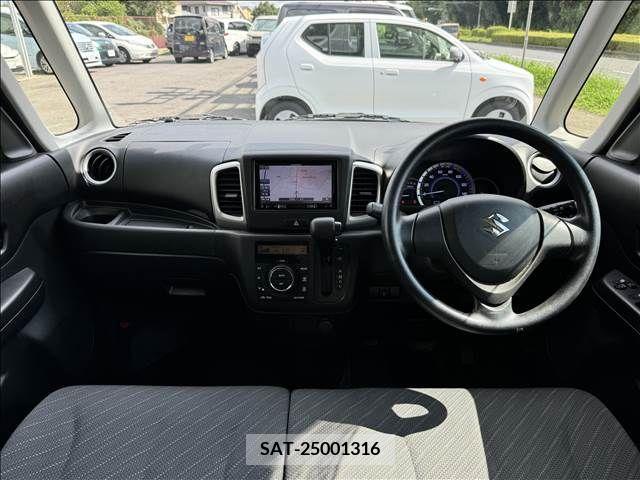 Suzuki SPACIA 2017-07 394192-1