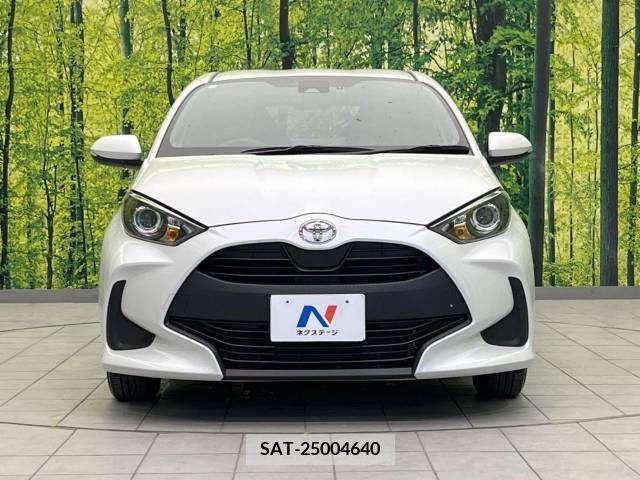Toyota YARIS 2023-06 371411-14