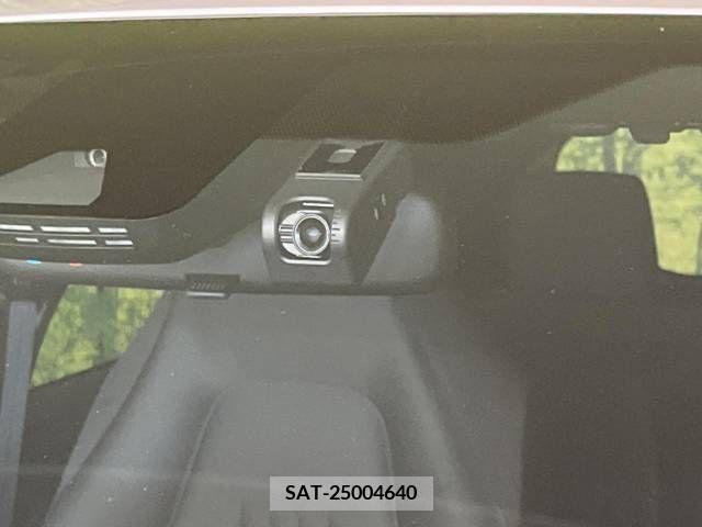 Toyota YARIS 2023-06 371411-6