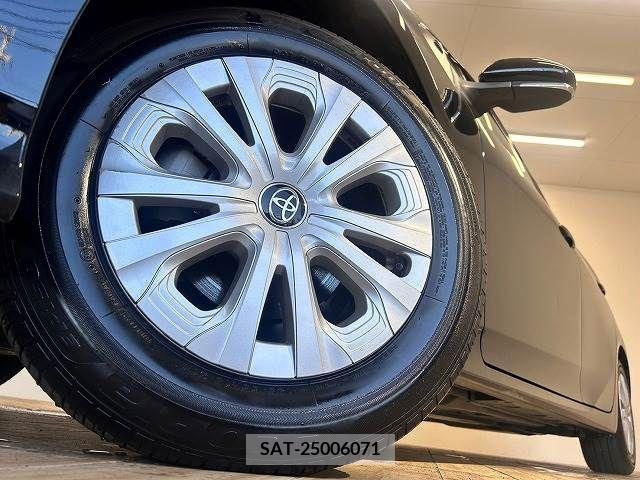 Toyota PRIUS 2021-01 346090-19