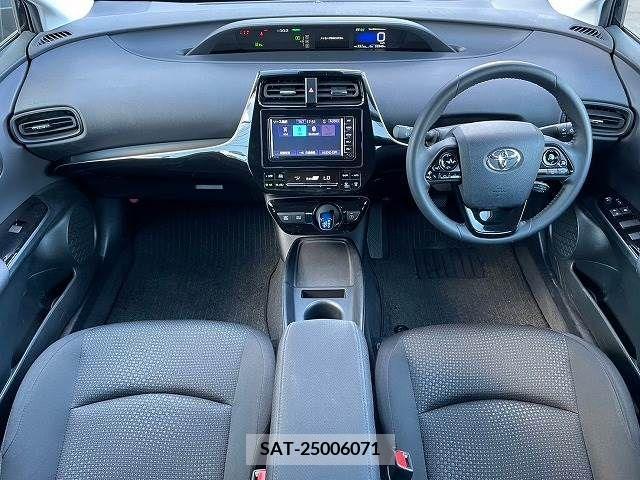 Toyota PRIUS 2021-01 346090-1