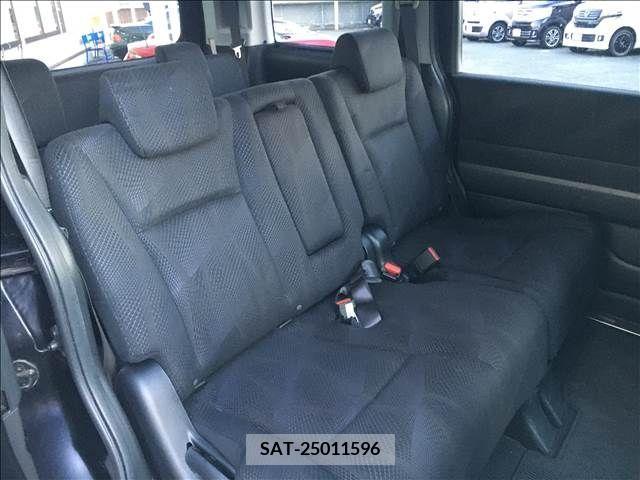Honda STEP WGN 2011-02 209470-7