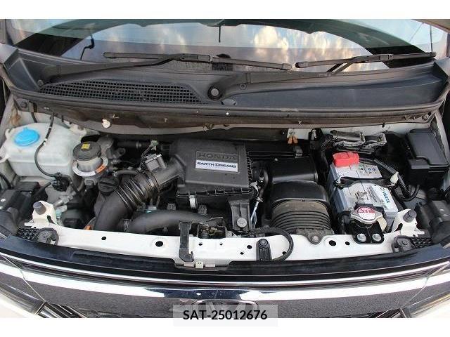 Honda N BOX CUSTOM 2017-09 214464-17