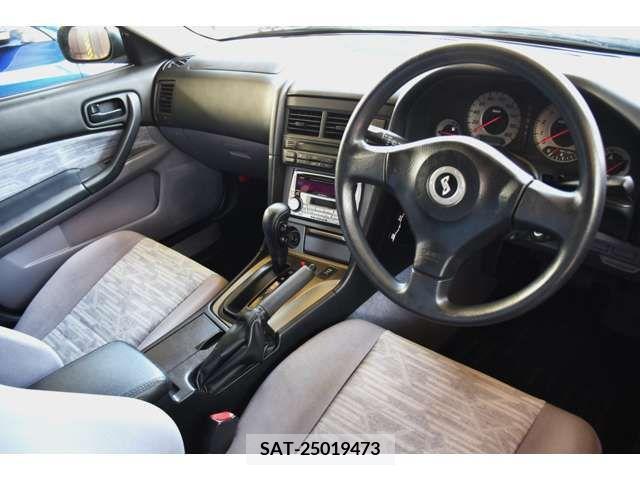 Nissan SKYLINE 2000-12 201277-3