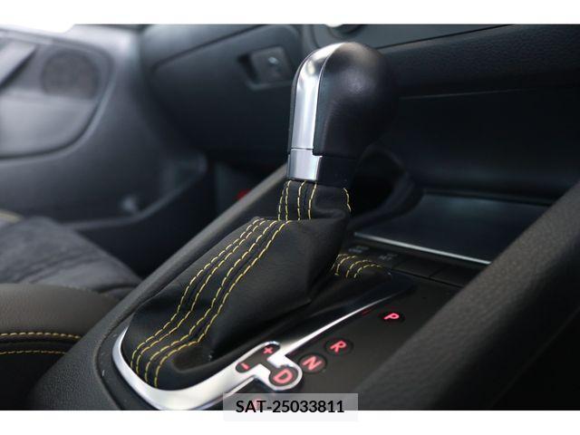 VolksWagen GOLF 2009-06 328332-18