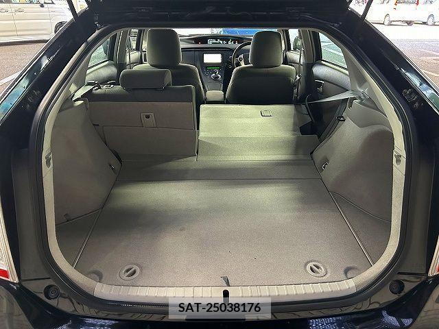 Toyota PRIUS 2011-11 282188-15