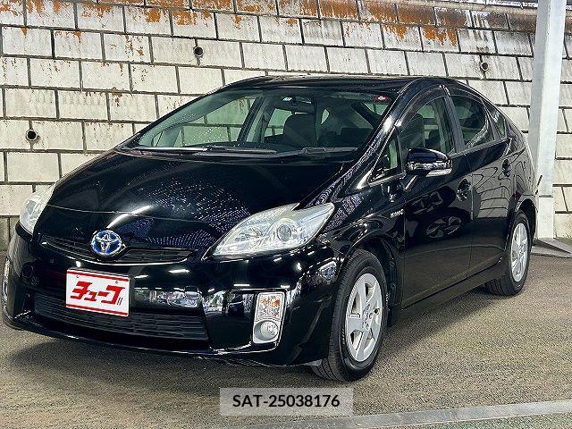 Toyota PRIUS 2011-11 282188-0