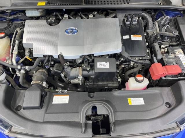 Toyota PRIUS 2016-03 189613-18