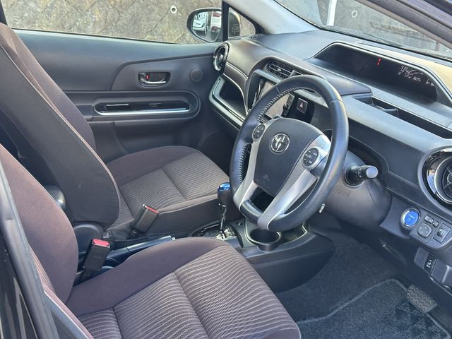 Toyota AQUA 2015-02 29296-11